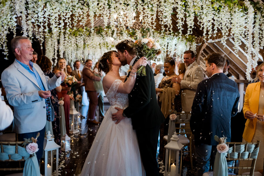 Holly Dan Wed 1 1689 Websize 900X600 at Blackstock Country Estate