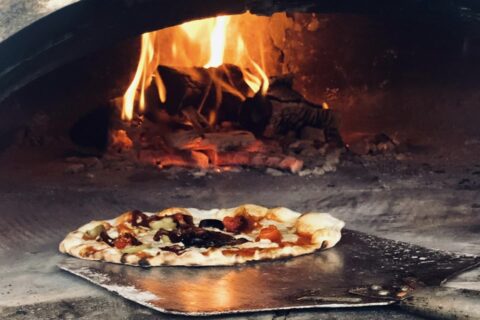 Circa Pizza - Sourdough pizzas cooked in wood fired oven Sourdough pizzas cooked in wood fired oven